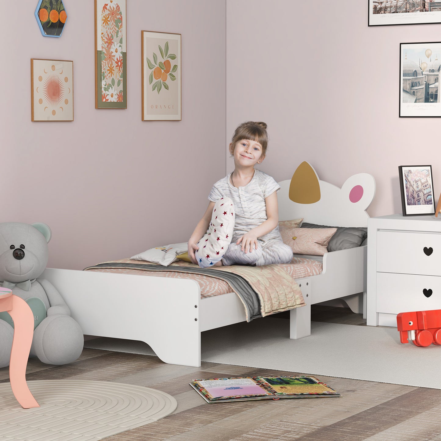 Kinderbed – Peuterbed – Jongensbed – Meisjesbed – Eenhoornbed – Laag Instapbed – MDF Constructie – 143x74x67 cm – Inclusief Lattenbodem – Veilig Zijhekje – Wit Met Eenhoornprint