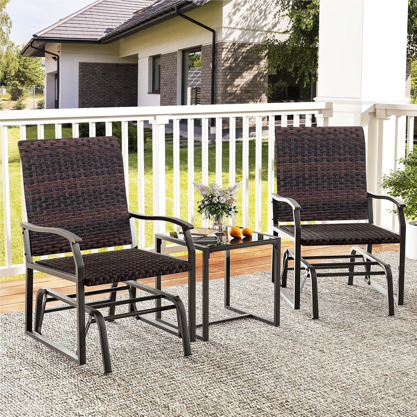 3-Delige Balkonset – Rattan Balkonmeubel – Tuinmeubelen – Terras Set – Buitenmeubilair – Gevlochten Rattan – Comfortabele Gevoerde Stoelen – Tempered Glas Tafel