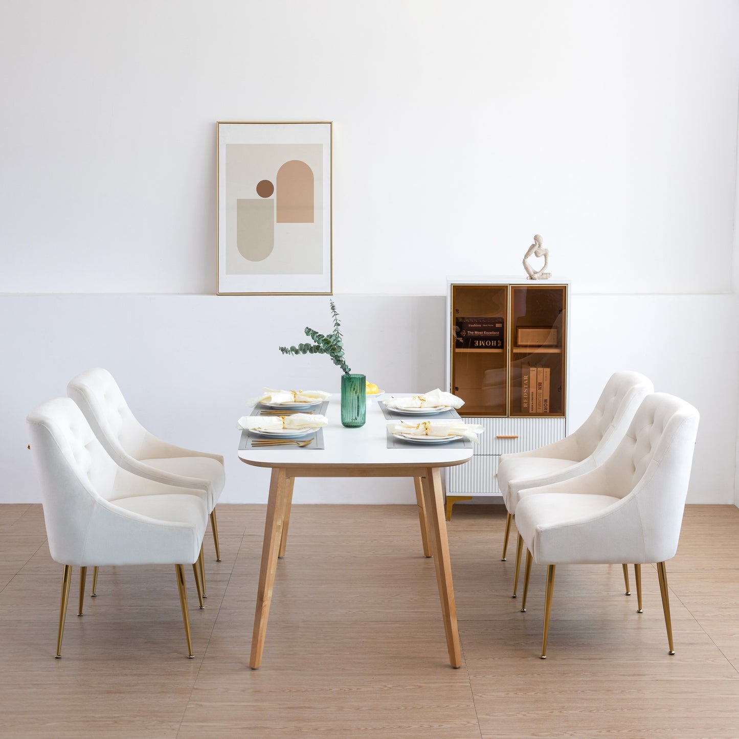 Set van 4 Moderne Eetkamerstoelen – Velours Stoelen – Afgewerkt Met Metalen Poten – Gestoffeerde Stoelen – Zachte Kussens – Grijs – Stevig Metalen Frame – Comfortabele Niet-Draaibare Zit