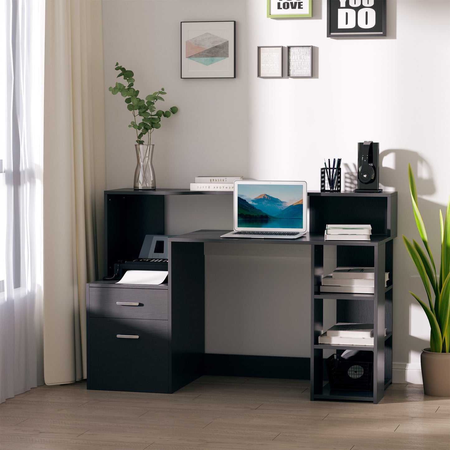 Computertafel – Computerbureau – Bureautafel – Laptoptafel – Werktafel – Compact Design – MDF Houtlook – 137x55x92 cm – Met Opbergruimte