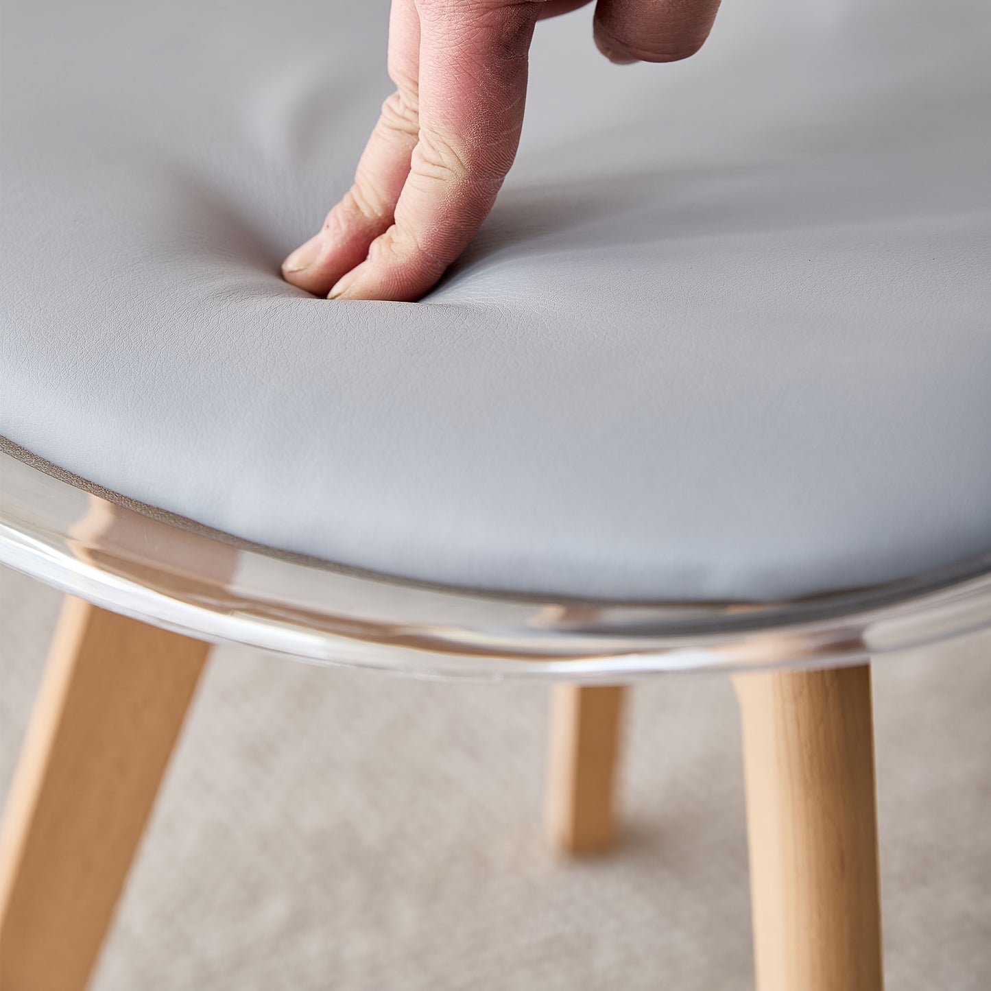 Eetkamerstoel – Stoel – Zithoekstoel – Kuipstoel – Designstoel – Grijs – PU Zitting – Beukenhouten Poten