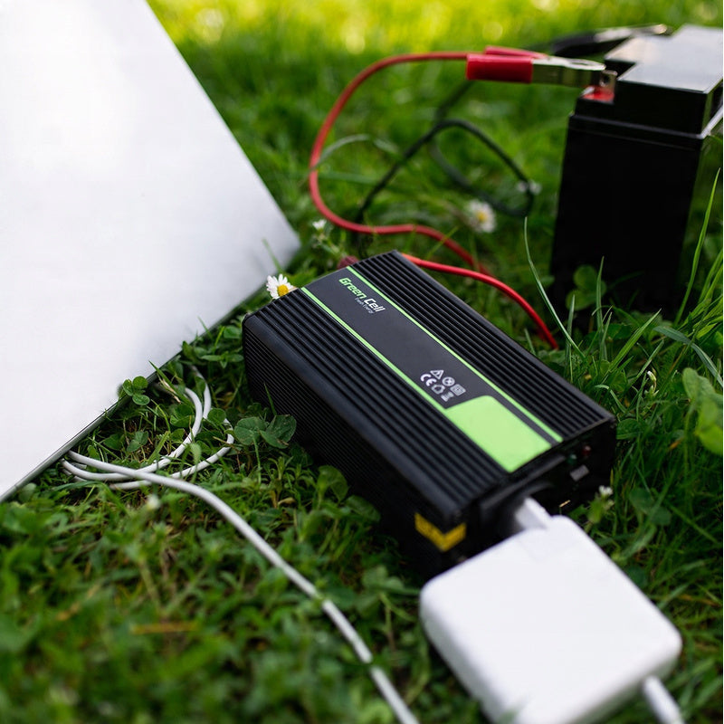 GREEN CELL Inverter INV22 12V-230V 1500W/3000W