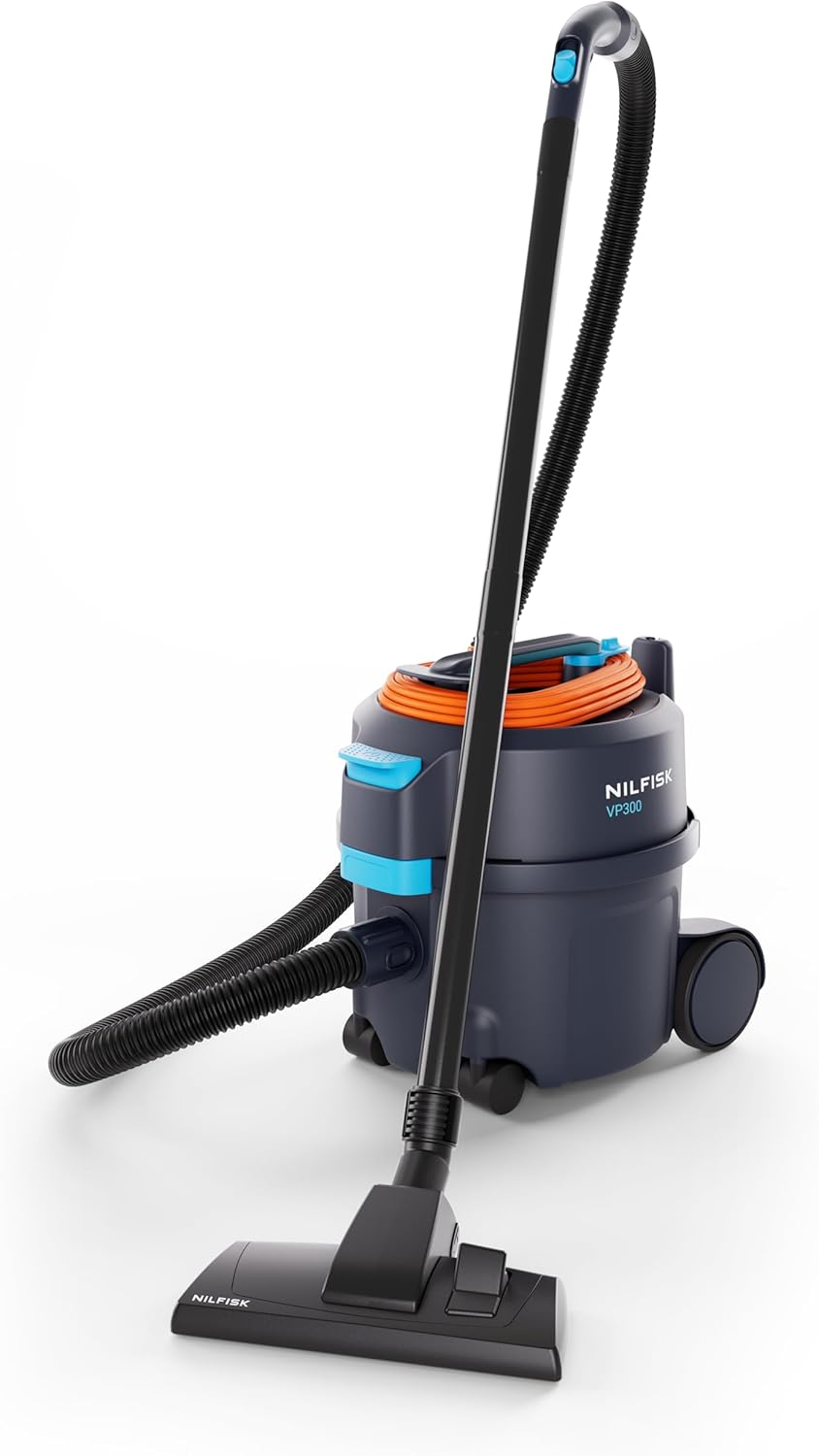 NILFISK Droogzuiger VP300 HEPA EC EU – incl. filter en sproeiers (afmetingen 398 x 340 x 395 cm, kleur donkerblauw, filterzak volume 10 l, gewicht 4,5 kg) 107421143