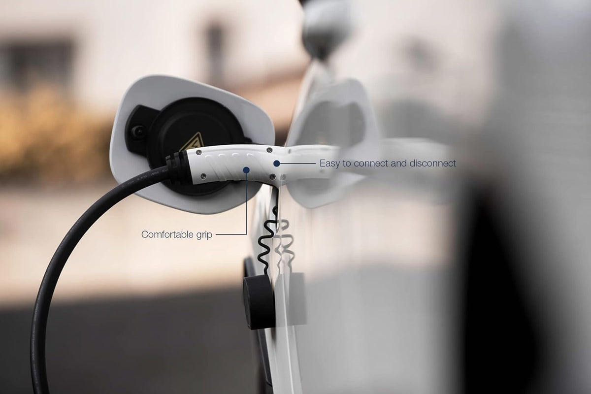 <font dir="auto" style="vertical-align: inherit;"><font dir="auto" style="vertical-align: inherit;"> DIGITUS Mode 3 Charging Cable for Electric Cars & PHEVs - 7.5 m - Type 2 to Type 2 - 1-phase - 32 A - 7.4 kW - Black </font></font>