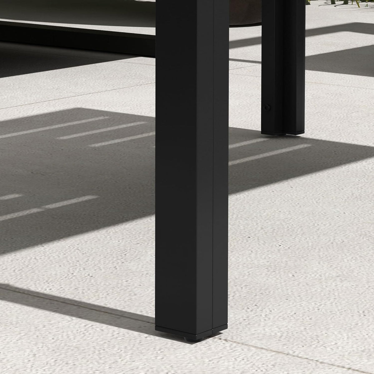 Outsunny Beistelltisch Balkontisch aus Stahl Rechteckig Kaffeetisch wetterfest Gartentisch pfleegelcht Sofatisch Outdoor Tisch für Balcony Garten Terrasse Veranda Wohnzimmer, 101.6x61x46cm Schwarz - QUORE
