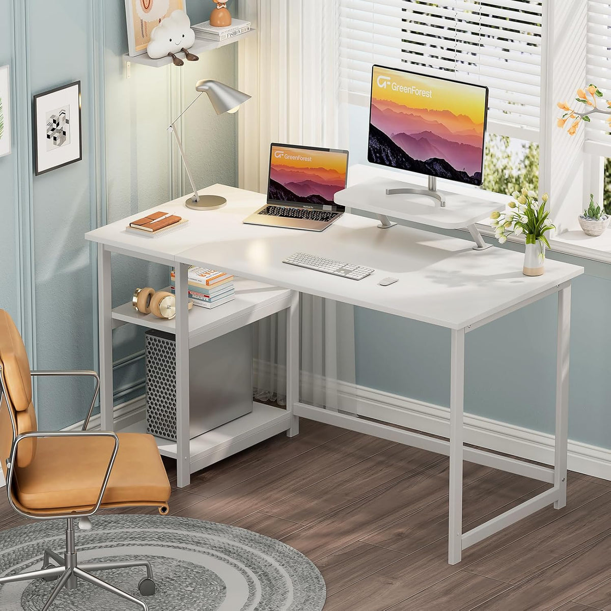 GreenForest Computer Bureau met Monitor Stand, 140cm Home Office met omkeerbare opbergplanken Laptop Gaming Desk voor kleine kantoren en werkplekken,Zuiver Wit