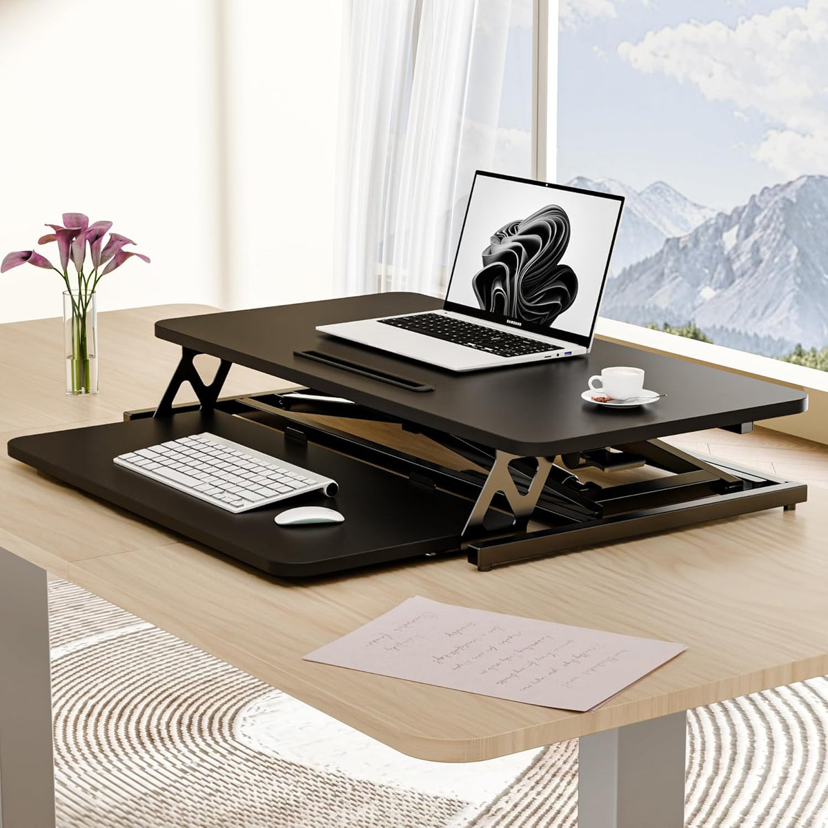 ERGOMAKER In hoogte verstelbare staande bureau converter - 80cm (32 inch)breed Platform tafelblad werkstation - snel zitten om te staan Desk Riser voor Dual monitoren, Zwart