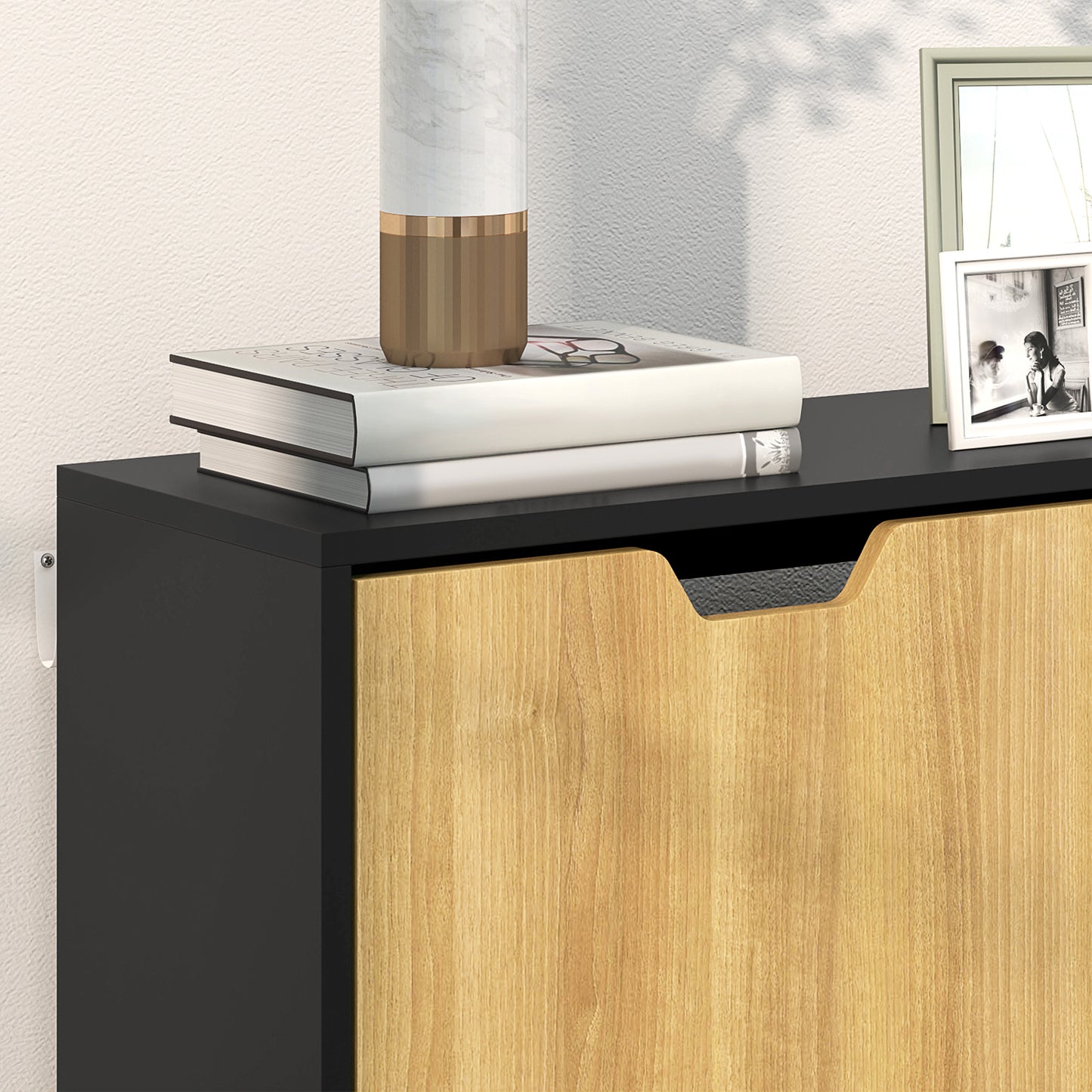 Schoenenkast – Schoenenrek – Schoenenopberger – Halmeubel – 4 Deuren – 16 Paar Schoenen – Verstelbare Planken – Zwart MDF Met Houten Poten