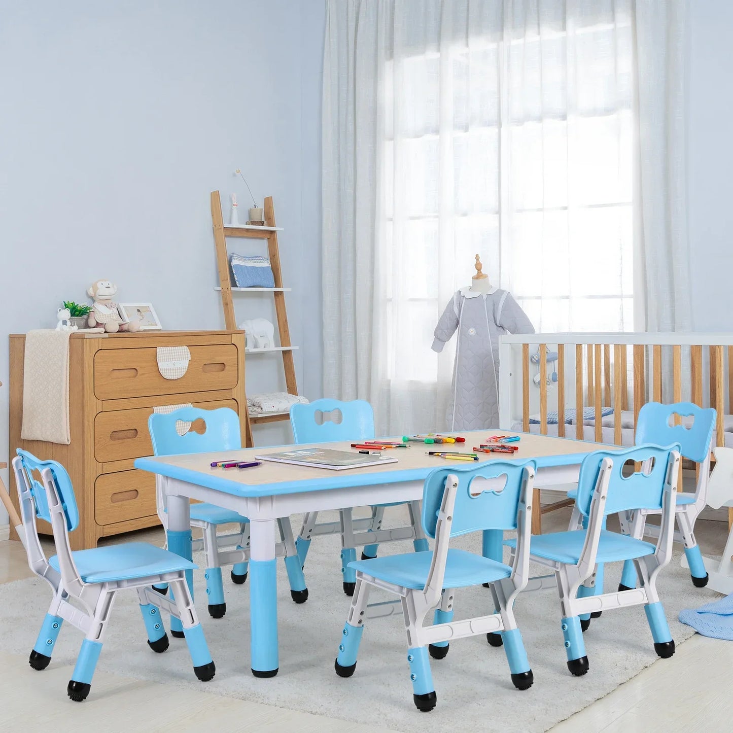 Kindertafelset – Kinderbureau – Speeltafel – Verstelbare Kindertafel – Kindertafel Met 6 Stuks Stoelen – Verstelbare Hoogte – Stevige MDF PVC Afwerking - Blauw - QUORE