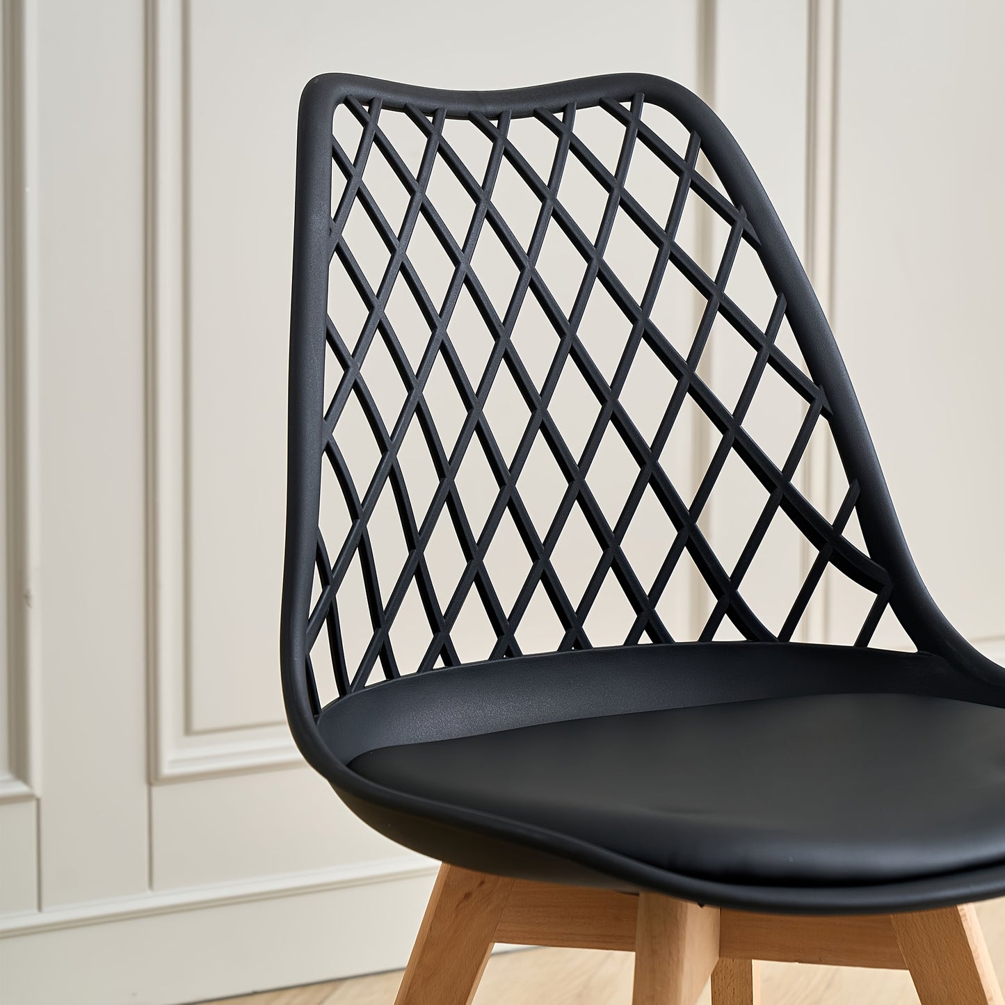 Eetkamerstoel – Stoel – Kuipstoel – Keukenstoel – Woonkamerstoel – Scandinavisch Design – PU Kunstleer – Beukenhouten Poten – Ergonomisch Comfort – Max. Draaggewicht 136 kg – Wit
