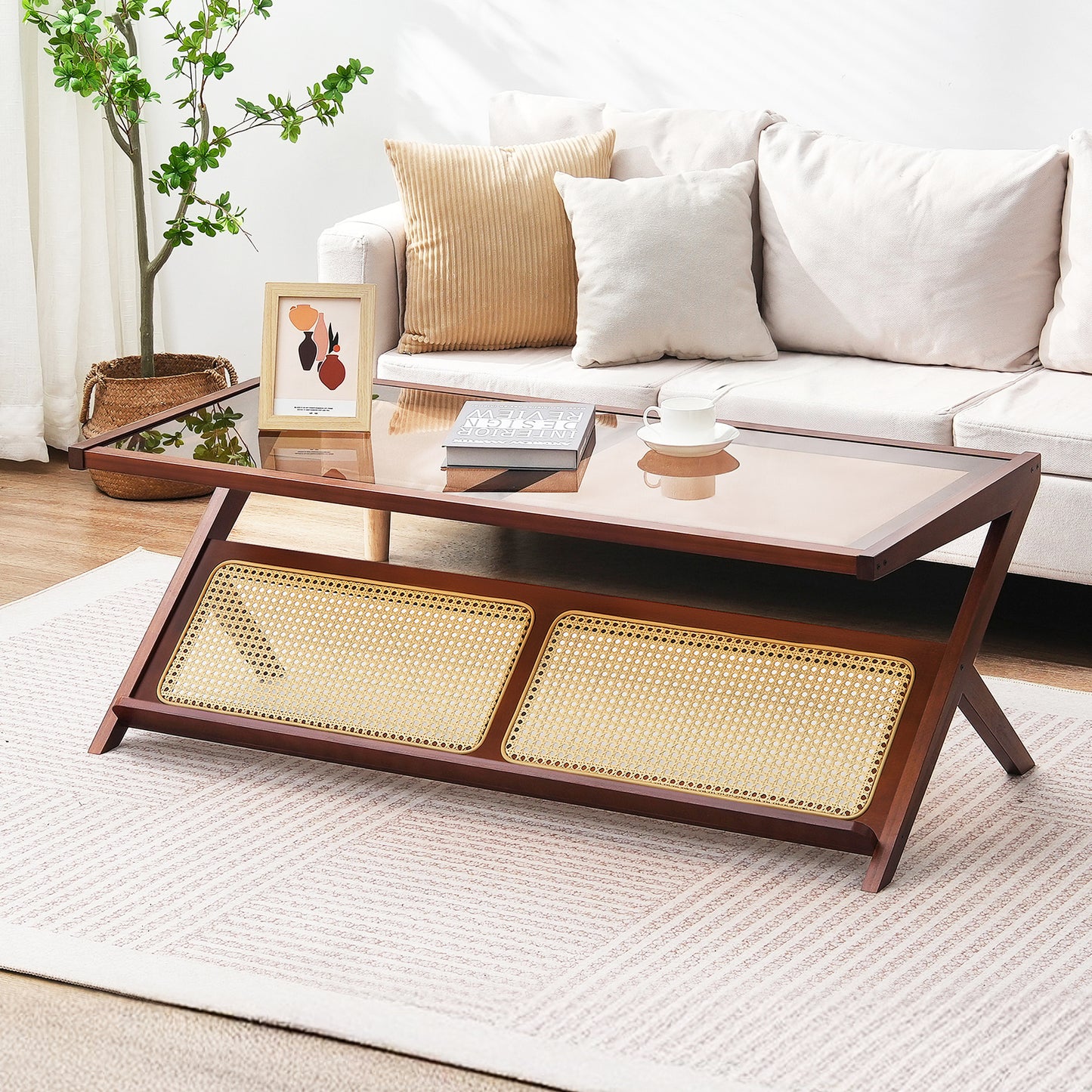 Rotan Salontafel – Rieten Tafel – Bohemian Tafeltje – Rattan Bijzettafel – Z-vormige Salontafel – Gehard Glas Tafelblad – Handgemaakt PE Rotan Frame – 120 cm Breed