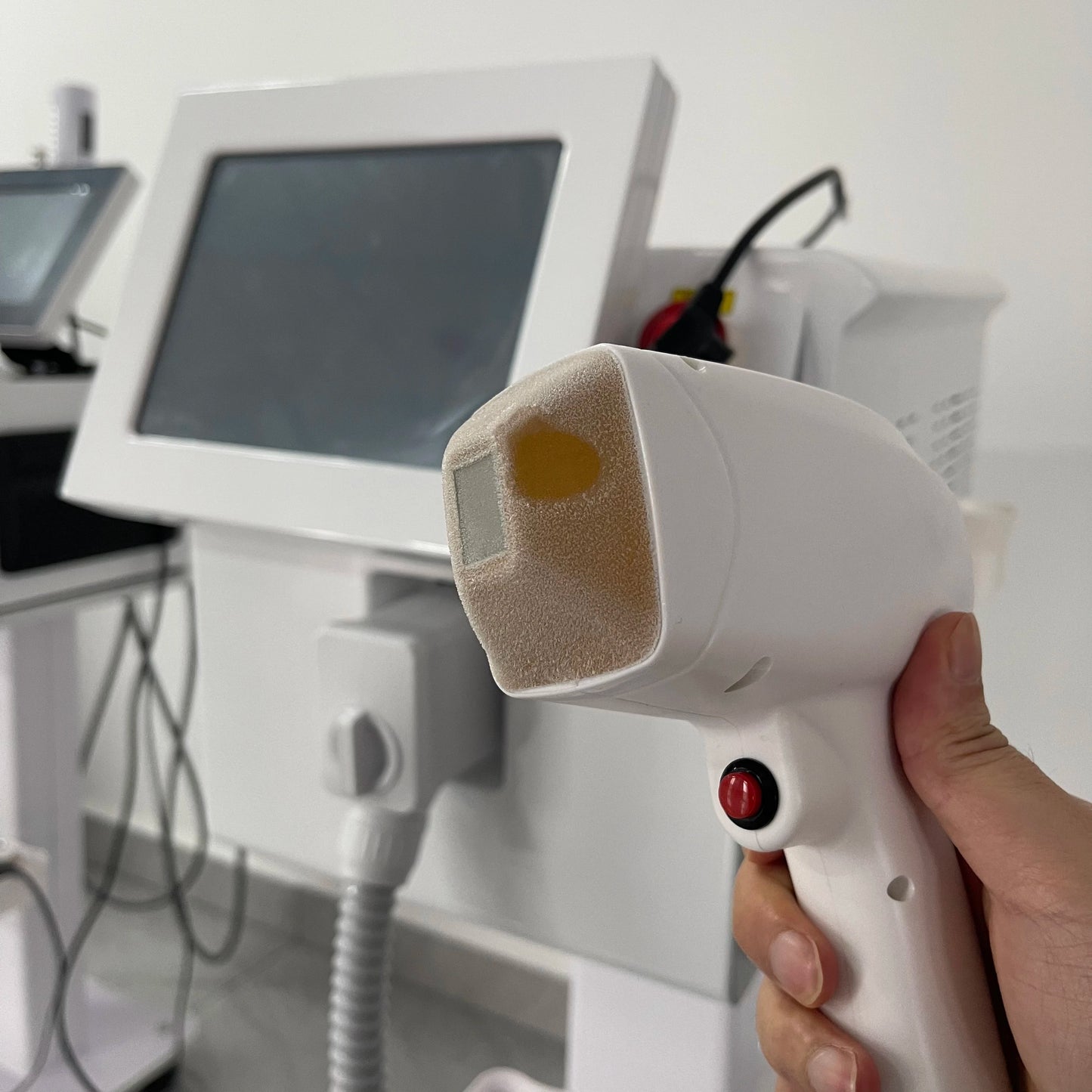 Laserontharingsmachine – Laser Epilator – IPL Ontharing – Permanente Haarverwijdering – Driedubbele Golflengte – 3500W Output