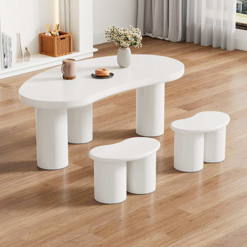 Crescent Moon Salontafel – Halvemaan Tafeltje – Bijzettafel – Sofa Tafel – Woonkamer Meubel – Wit MDF Blad – PVC Poten – Compact & Geen Montage