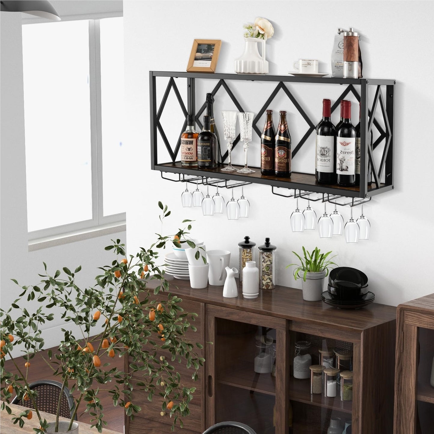 Wijnrek aan De Muur – Wandrek Wijnflessen – Glazenhouder – Wijnkast – Industrieel Wijnrek – 39 Flessen en 12 Glazen – Stevig Hout en Metaal