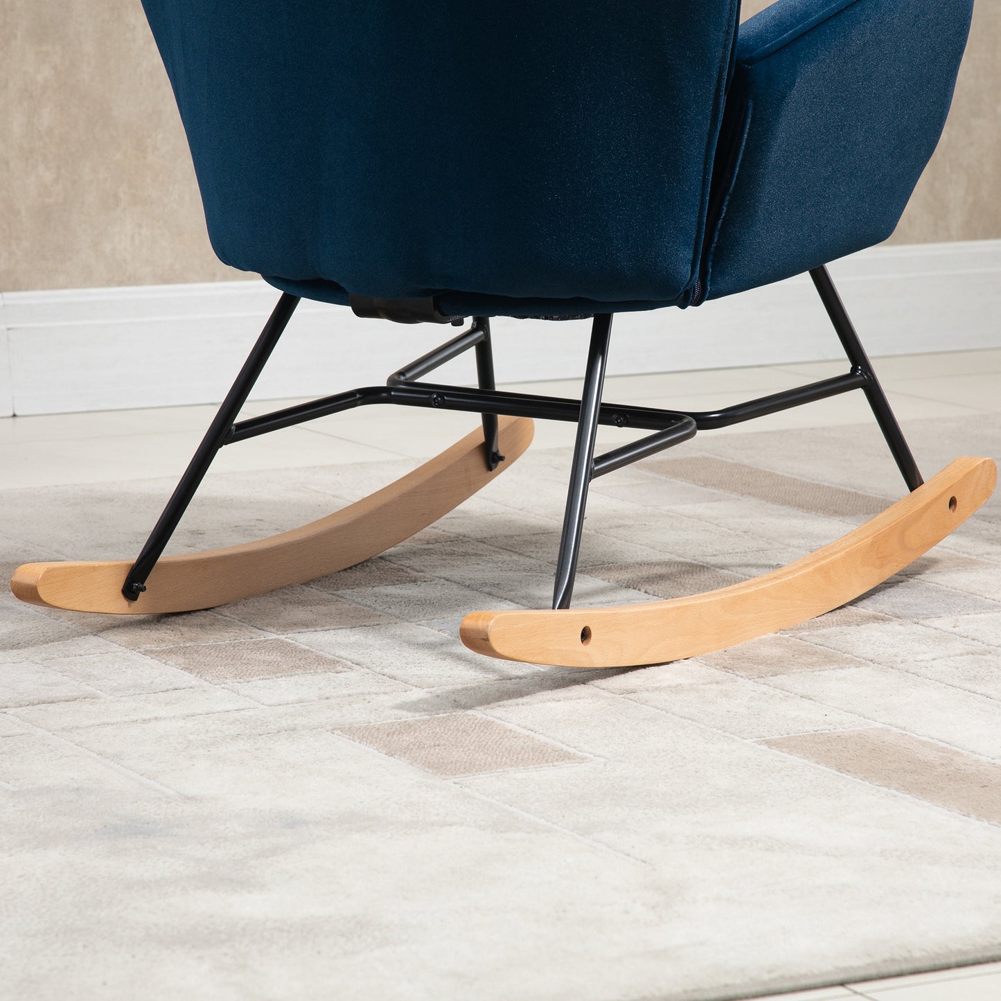 Blauwe Schommelstoel – Schommelstoel Met Sleden – Gestoffeerde Schommelstoel – Velvet Stoel – Relaxstoel – Fluweelzachte Bekleding – Houten Sledenbasis – Max 150 kg Draagkracht