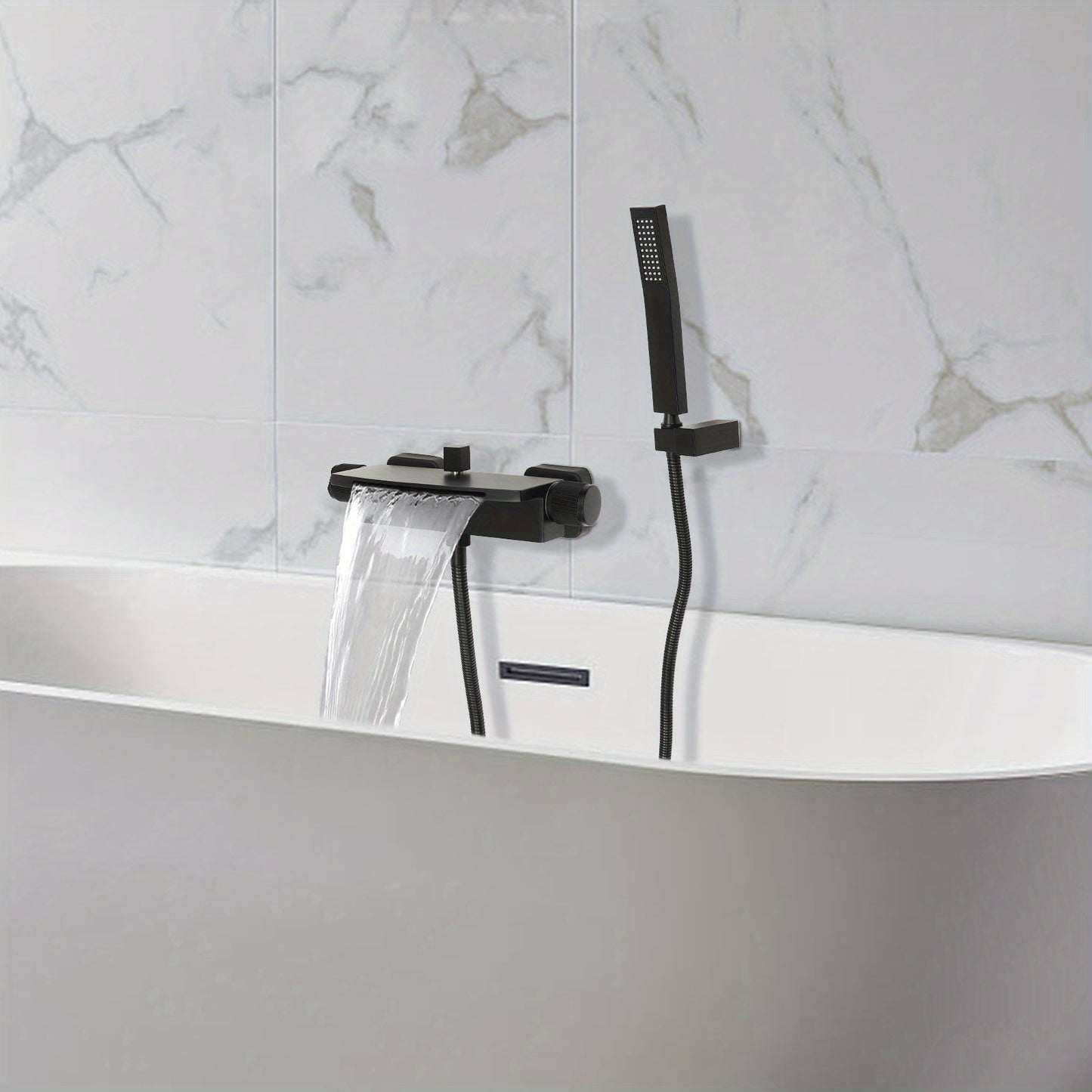 Wandkraan Badkamer – Badkamerkraan – Douchekraan – Badkraan – Waterval Kraan – Mat Zwart – 304 RVS Slang – Handdouche – Verstelbare Warm en Koud Waterregeling