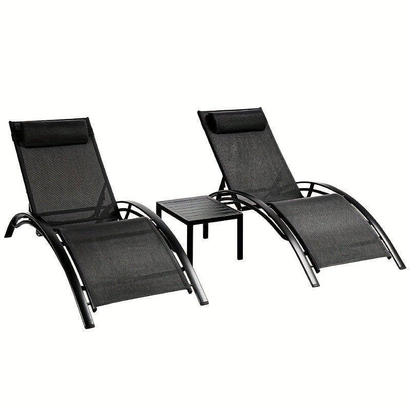 Lounge Set Buiten – Loungestoel – Ligstoel – Tuinfauteuil – Zonneset – Zwart – 2 Verstelbare Ligstoelen – Inclusief Zijtafel