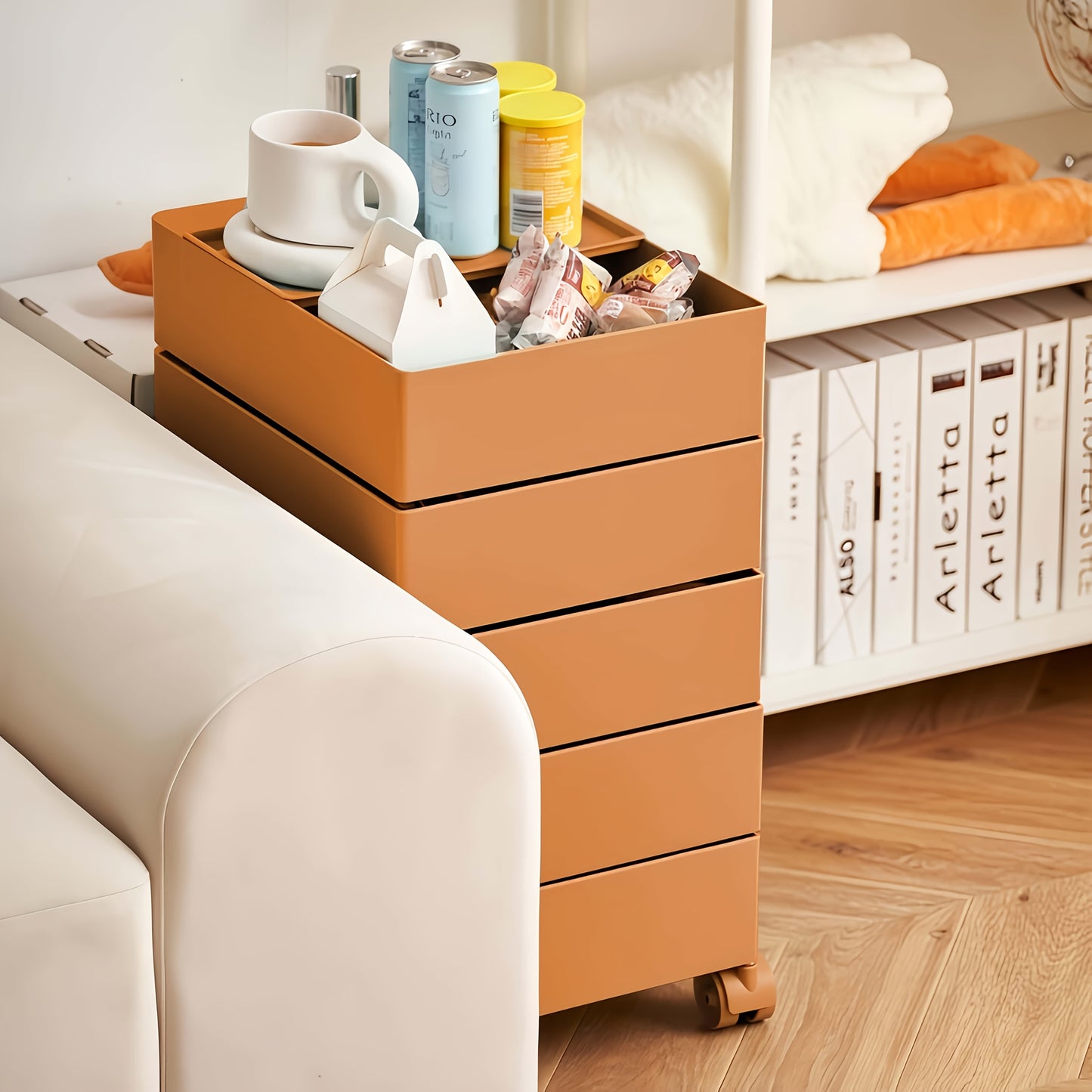 Rollende Opbergkast – Mobiele Kasten – Beweegbare Opberger – Lades Met Wielen – Rijdende Opbergruimte – Scandinavisch Design – Waterbestendig PVC – Vijf Ruime Planken – Tangerine Variant
