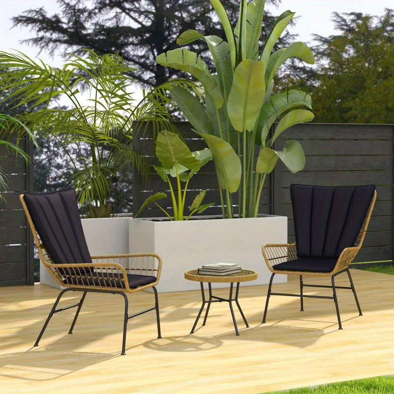 Rattan Tuinstoel Set – Tuinmeubilair – Buitenset – Balkonmeubilair – Terras Stoel – Comfortabel Voor 2 Personen – Zwart Met Gouden Accenten