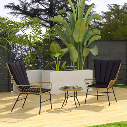 Rattan Tuinstoel Set – Tuinmeubilair – Buitenset – Balkonmeubilair – Terras Stoel – Comfortabel Voor 2 Personen – Zwart Met Gouden Accenten