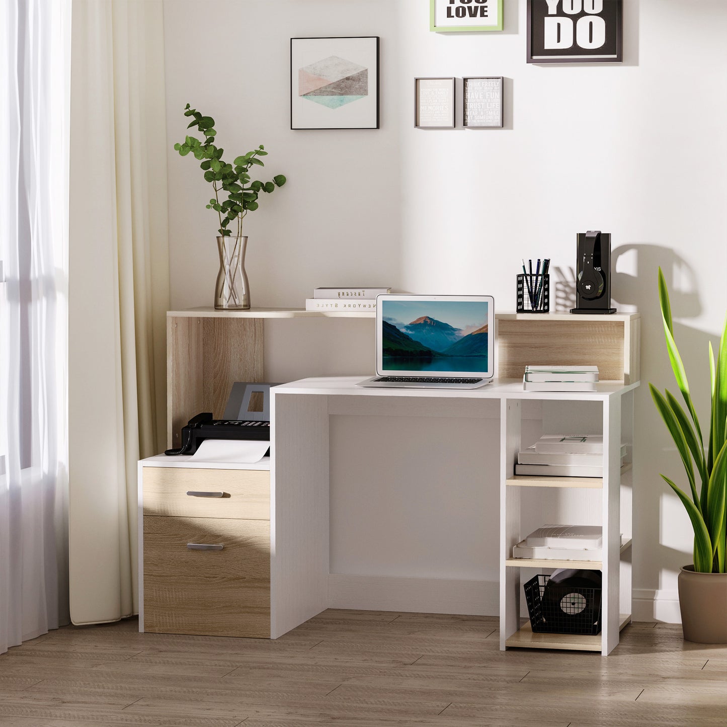 Bureau – Computertafel – Werkplekmeubel – Studieplek – Thuiswerkplek – Beige Eiken – Compact 137x55x92 cm – Hoogwaardig MDF Met Metaal