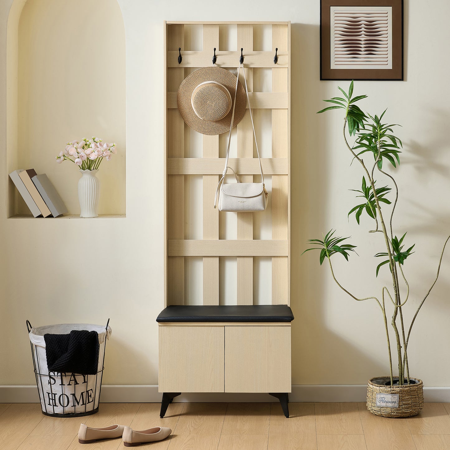 Kapstok – Wandkapstok – Halmeubel – Jashaak – Schoenenbank – Modern Houtlook – Zithoek Met Zachte Bekleding – Opbergruimte Met Dubbele Deuren