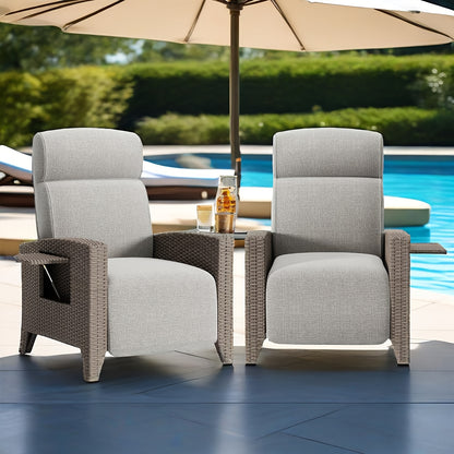 Loungebed – Tuinligstoel – Ligstoel – Zonnebed – Lounge Stoel – Rattan – Verstelbare Rugleuning – Memory Foam Kussen – Inclusief Inklapbaar Tafeltje – Stevig Metalen Frame