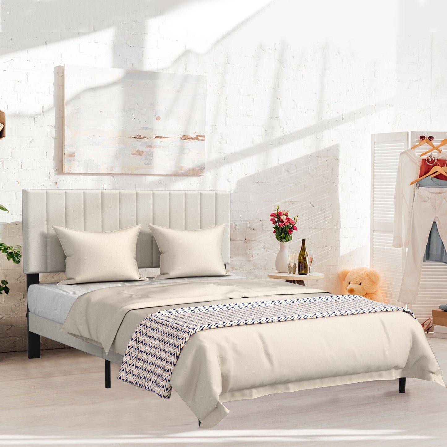 Bedframe – Bedbodem – Ledikant – Boxspring – Slaapbank – Gestoffeerd Beige Fluweel – 140x200 cm – Houten Lattenbodem – Modern Design