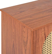 Gutent Dressoir, Walnoot, met 3 deuren, Veel Opbergruimte, Kunstrotan Deuren en metalen handgrepen, is een accentstuk in de eetkamer, woonkamer en keuken.