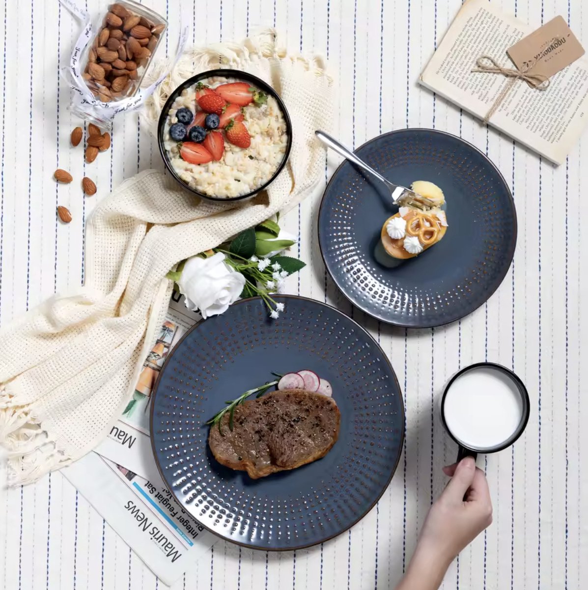 Dinnerware set Blue - Ceramic - 8 large plates - 8 small plates - 8 bowls - 8 cups - 32 pieces - Relief - Blue