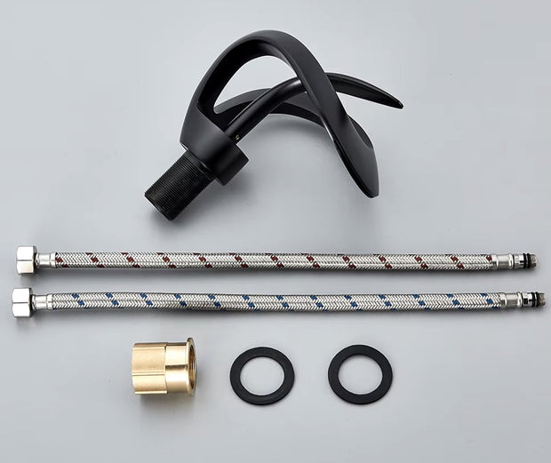 Luxe wastafelkraan - Gootsteen kraan - Waterval kraan - Kraan - Mengkraan - Zwart