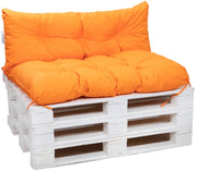 Kussenset - tuinpallet - oranje - kussen tuinstoel - kussens tuinstoelen - kussens - buiten - tuin - zomer
