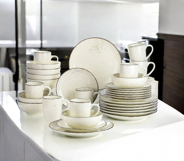 Luxe Serviesset – 32 Delig – 8 Persoons – Keramiek - Bordenset – Dinnerplaten – Dessertborden - Kommen - Mokken - Schaaltjes - Beige