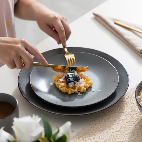 Luxe Serviesset – 32 delig – 8 persoons – Porselein - Bordenset – Dinner platen – Dessertborden - Kommen - Mokken - Schaaltjes -Grijs