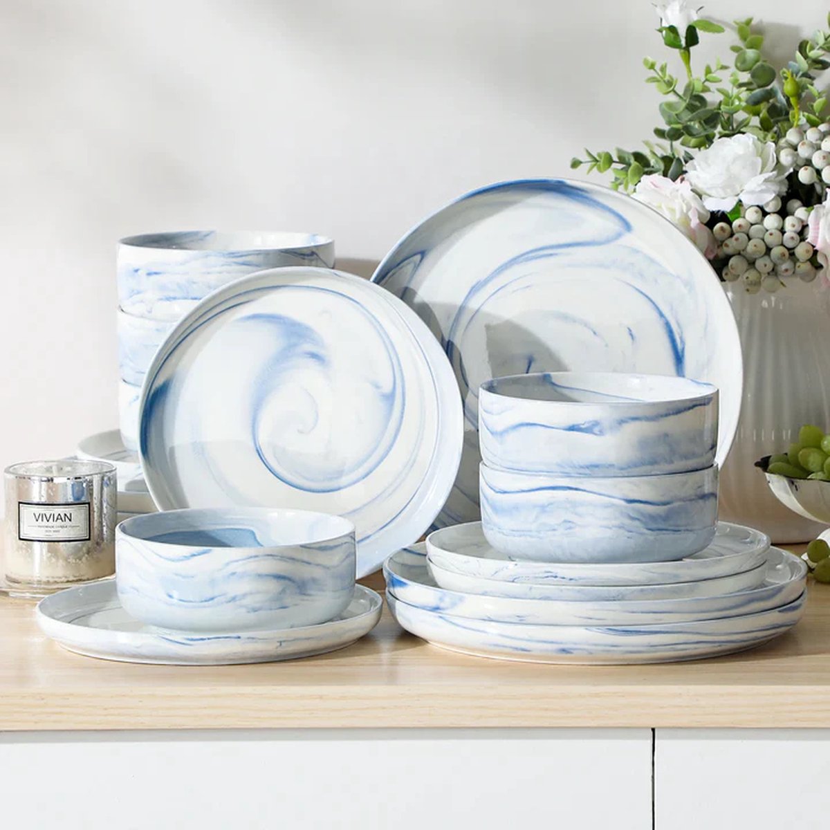 Luxe Serviesset – 18 delig – 6 persoons – Porselein - Bordenset – Dinner platen – Dessertborden - Kommen - Wit