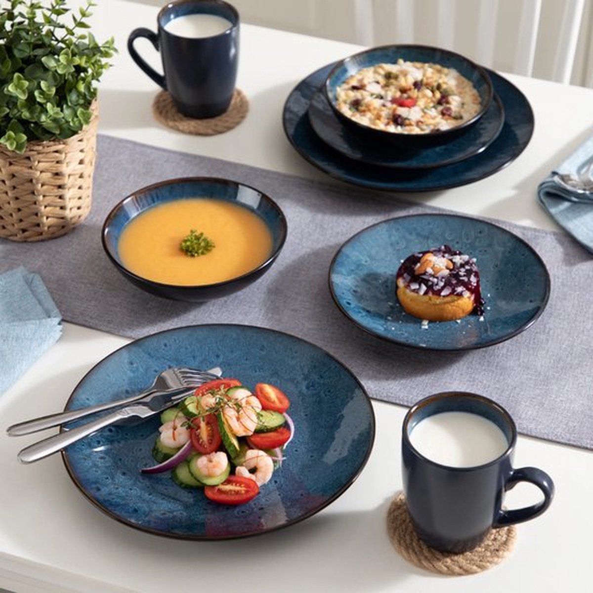 Luxe Serviesset - 8 Persoons - Porselein - 32 Delig - Bordenset 8 persoons - Bordenset 32 delig - Blauw