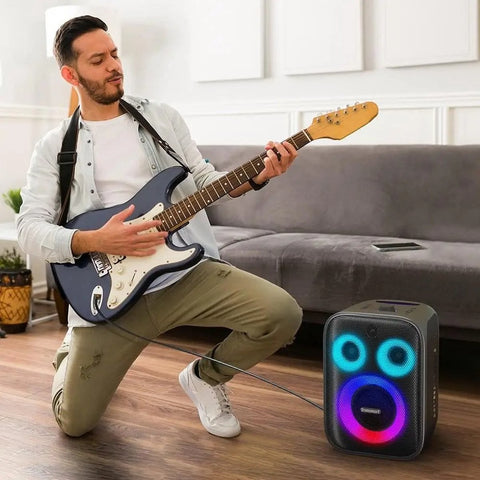 Karaoke Partybox - 3-Weg Speaker - 120 W - 2 Draadloze Microfoons - Verlichting Kleur en Equalizer via App - Mic en Gitaar Input - Zwart