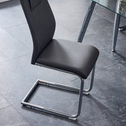 Eetkamerstoel Set van 4 - Grijs - Met Ruitpatroon op de Rugleuning - Verchroomd Metalen Frame - Belastbaar tot 150 kg - Kunstlederen Bekleding