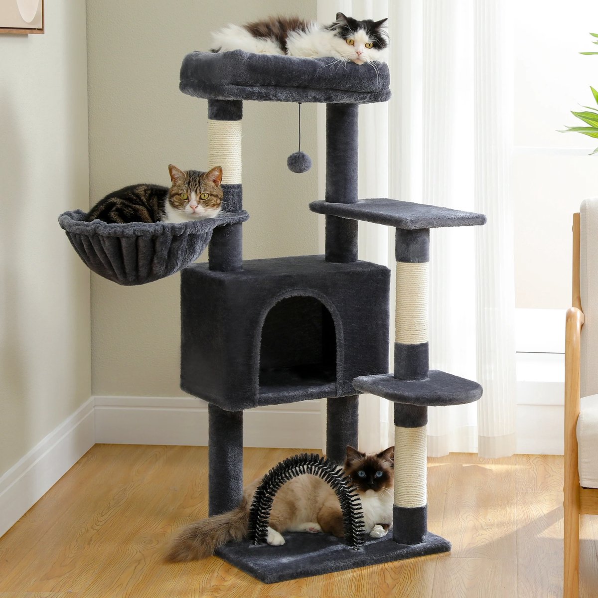 Krabpaal voor katten - Krabpaal voor grote katten - Krabpaal kat - Met een ruim kattenhok - 4 plateau's