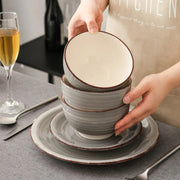 Luxe Serviesset - 32-Delig - 8 Persoons - Keramiek - Bordenset - Dinner Platen - Dessertborden - Kommen - Mokken - Schaaltjes - Grijs