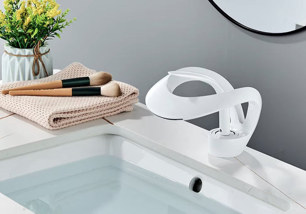 Luxe wastafelkraan - Gootsteen kraan - Waterval kraan - Kraan - Mengkraan - Wit