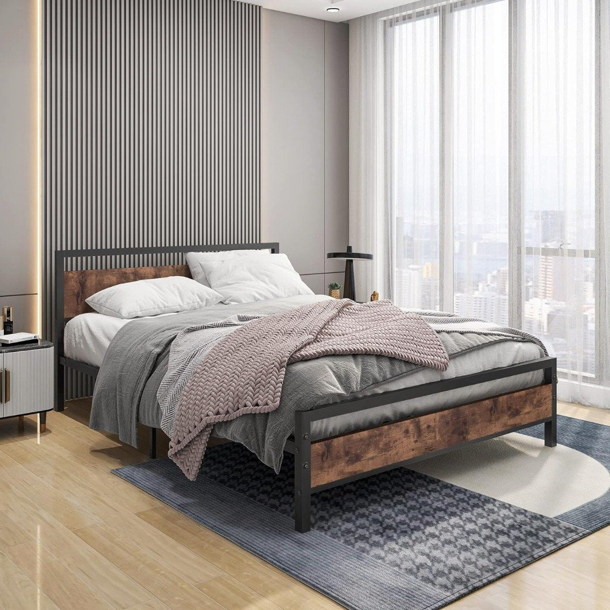 Bedframe – Tweepersoonsbed – Metalen Bed – Houten Bed – Industrieel Bed – Stevig Metaal & Hardhout – Opbergruimte Onder Bed – Afmeting 162x195 cm