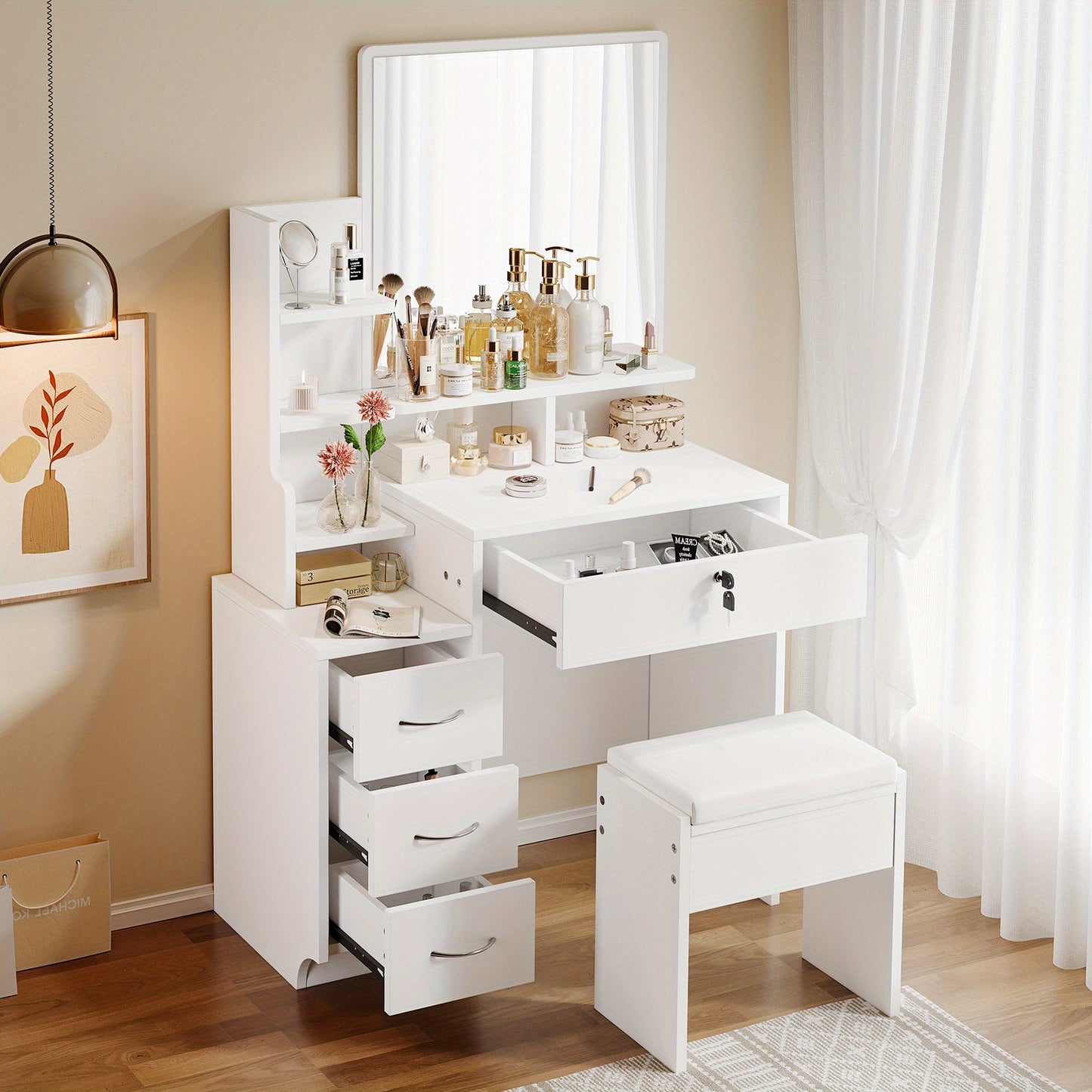 Make-up Tafel – Schoonheidstafel – Visagiehoek – Make-up Bureau – Vanity Table – Luxe Wit Design – 4 Lades & Open Planken – Zacht PU Leren Krukje