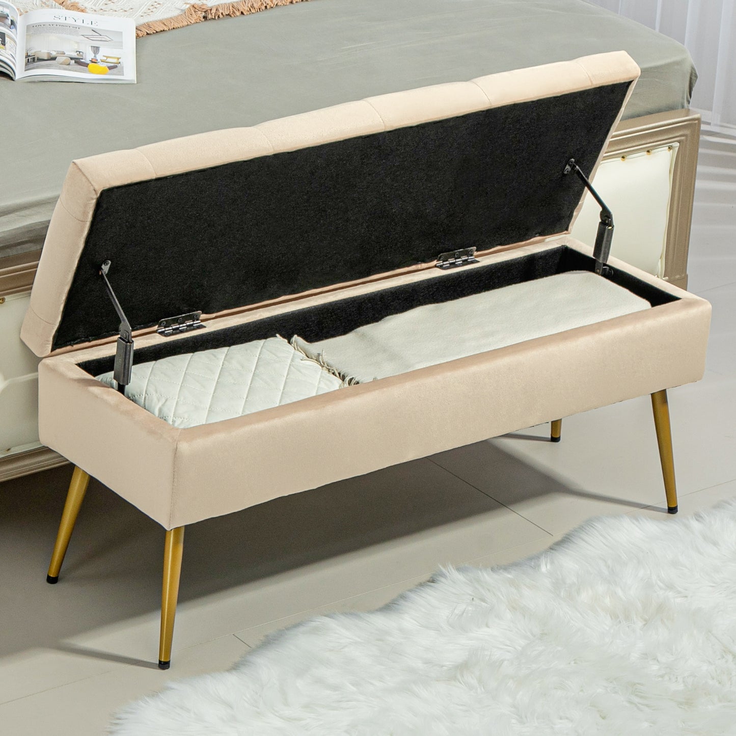 Opbergbank – Opbergbank – Poef – Zitbank – Hocker – Beige Velvet-Look – Getufte Bekleding – Stevig Metalen Frame – 102x35x43 cm