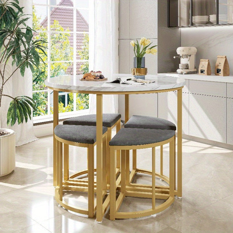 Eetkamertafel Set – Tafel Met Stoelen – Keukentafel Met Stoelen – Eetkamermeubel – Dining Set – Fluweel Beklede Stoelen – MDF Blad – Gouden Metalen Frame – Modern Design – Compact Voor Kleine Gezinnen
