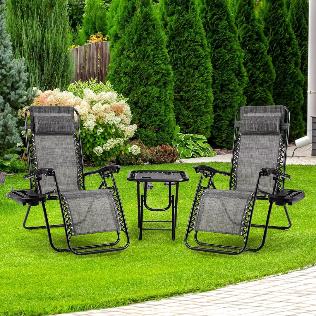 Ligstoelen Set met Tafel - Loungeset Buiten - Verstelbare Tuinstoelen - Campingstoelen - Opvouwbare Strandstoelen met Hoofdkussen en Bekerhouder - Grijs