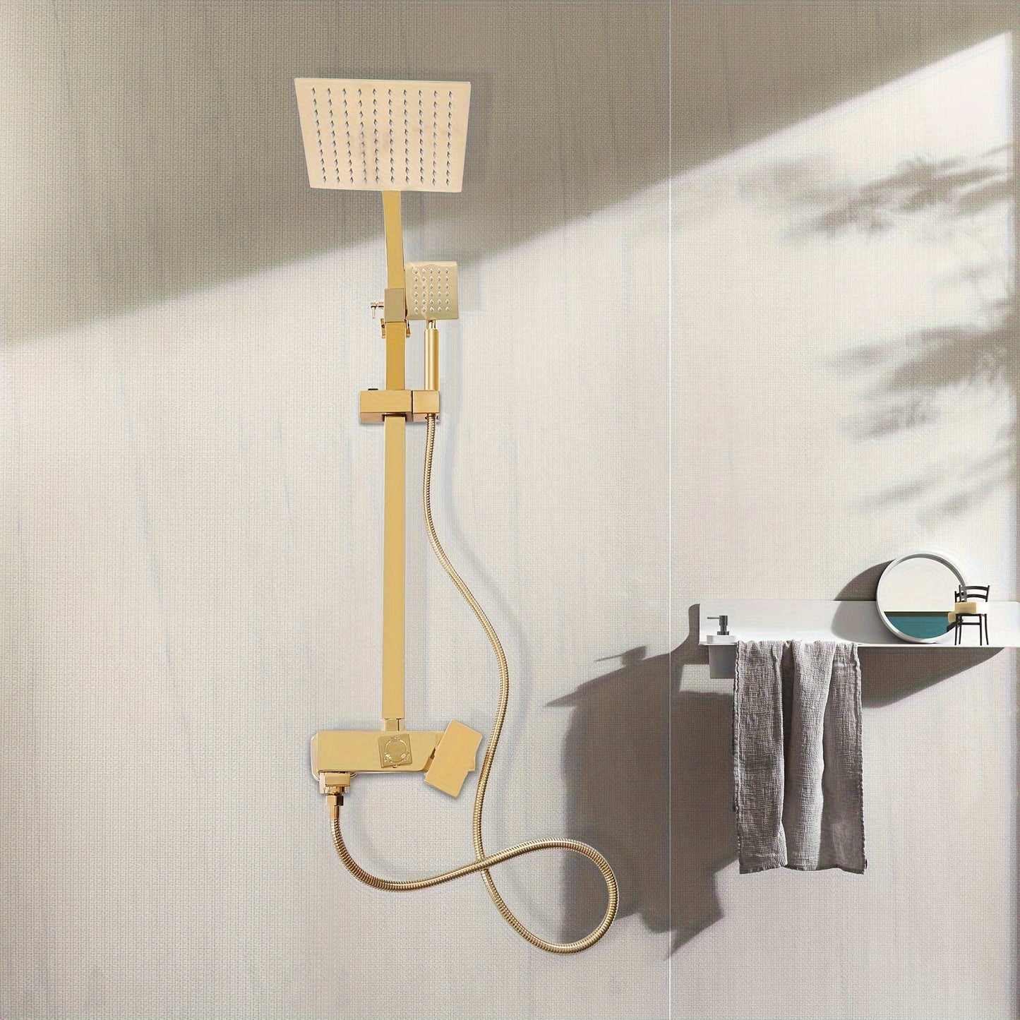 Golden Douche Systeem – Regendouche – Douche Set – Douchekop – Douche Accessoires – Roestvrij Staal – Verstelbare Hoogte – Luxe Gouden Afwerking