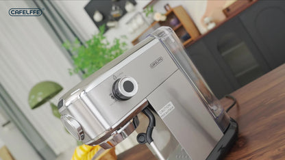 1 Unit CAFELFFEMK-601 Espresso Machine with Milk Frother, 20bar Extraction, Visible Pressure Gauge, Stainless Steel Body, Removable Drip Tray, 1.1L Water Capacity, Coffee Shop Gift Suitable for Lovers/father/mother, Office Eq