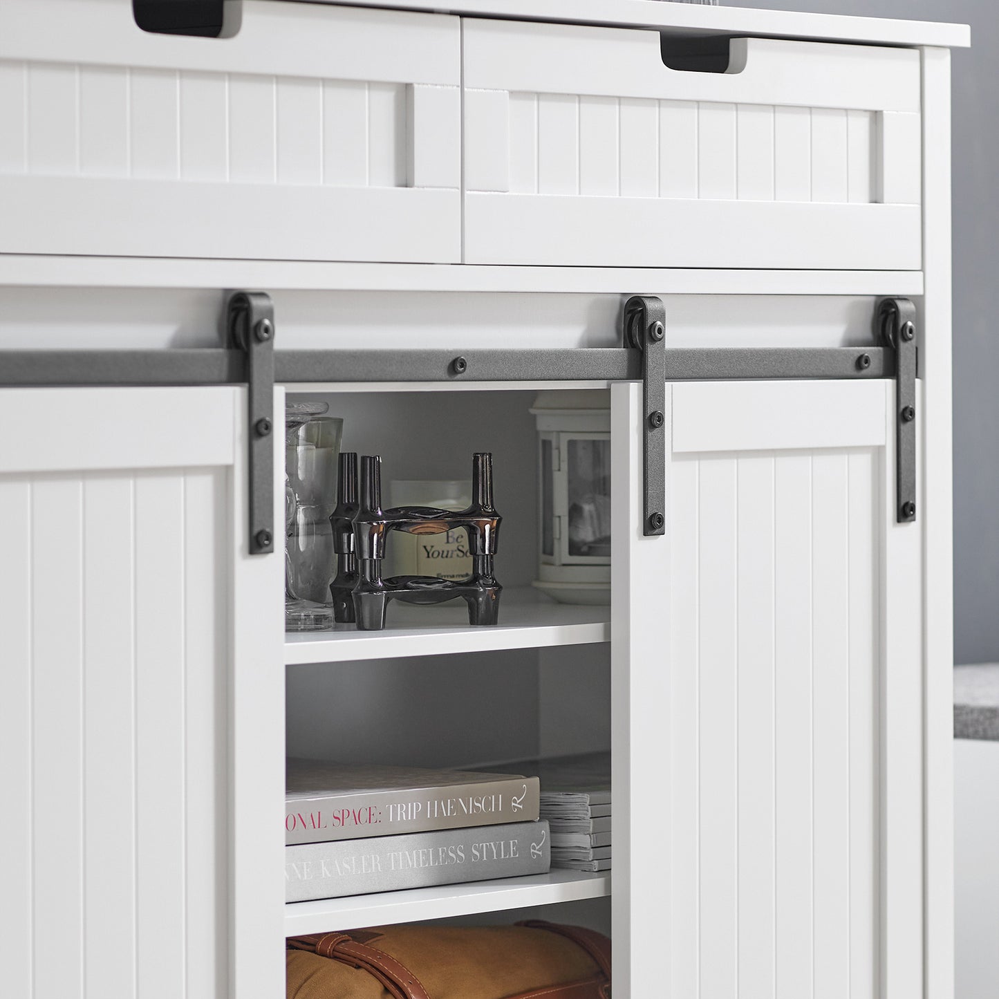 Dressoir – Opbergkast – Kastenmeubel – Kast Met Schuifdeuren – Sideboard – Compact Design 104x35x93 cm – MDF & Vezelplaat