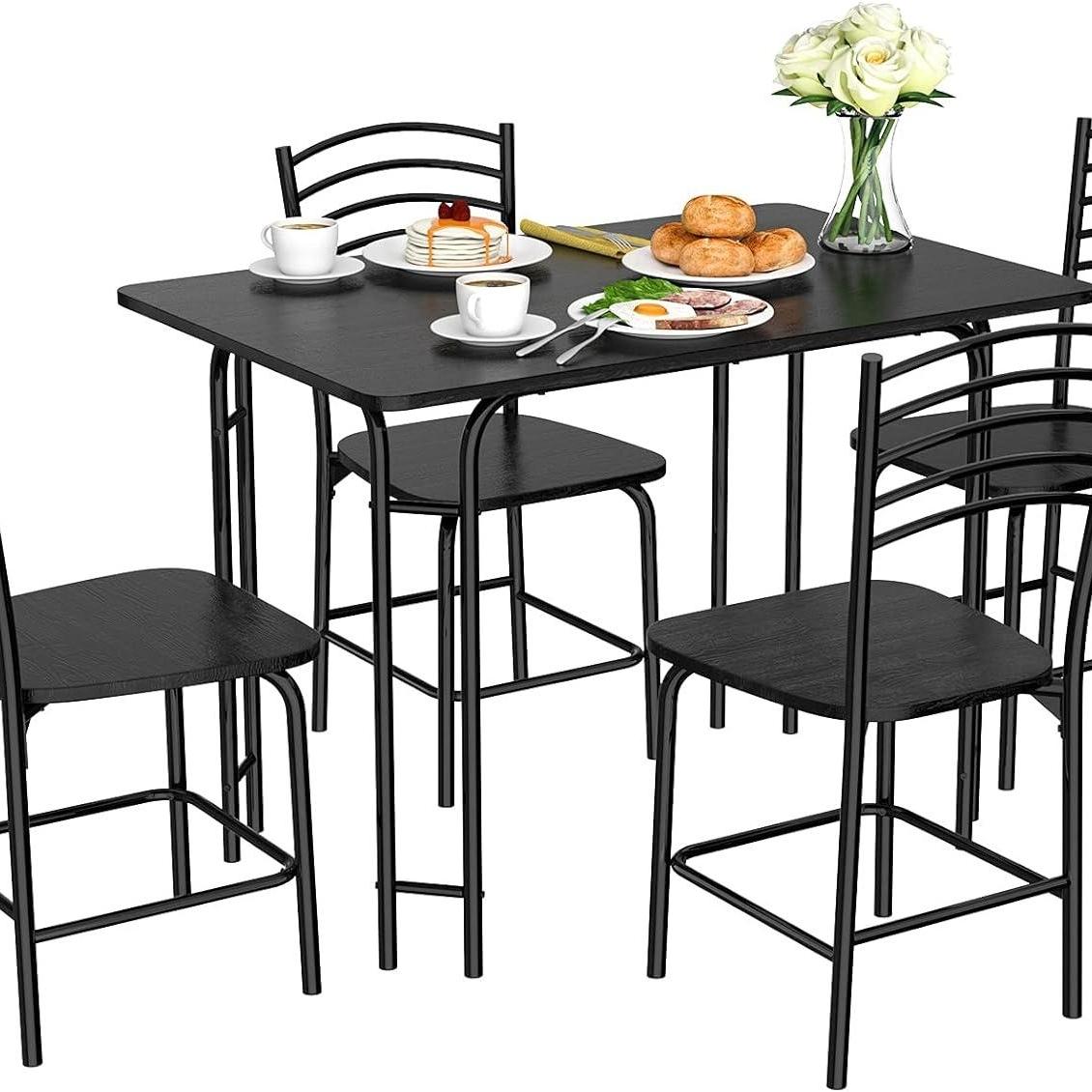 Eettafelset – Dinerset – Keukentafel – Eetkamertafel – Stoelenset – Compact Design – Duurzaam MDF & Metaal